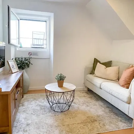 In The Heart Of Alfama! Cozy 1 Bedroom